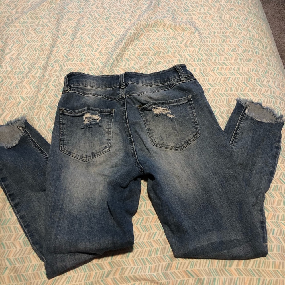 Jeans - Picture 2 of 4